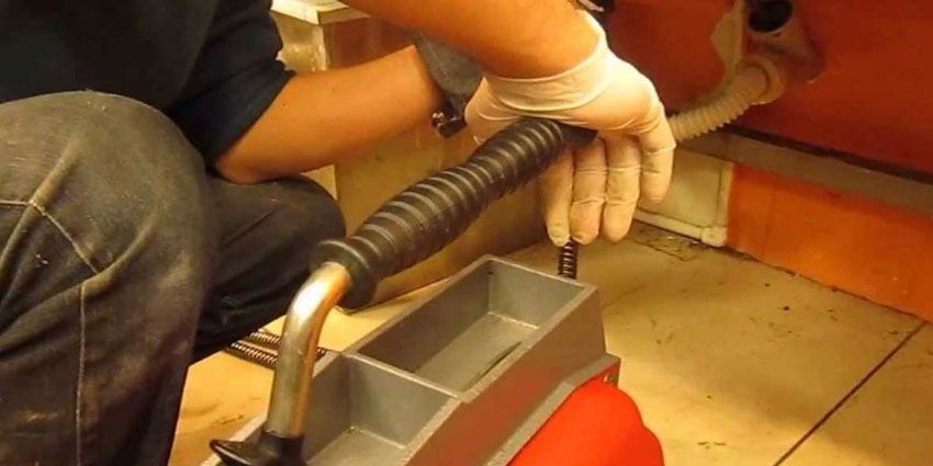 Eskişehir tesisatçı — robotlu spiral makine ile tıkanıklık açma, su kaçağı tespiti ve sıhhi tesisat 