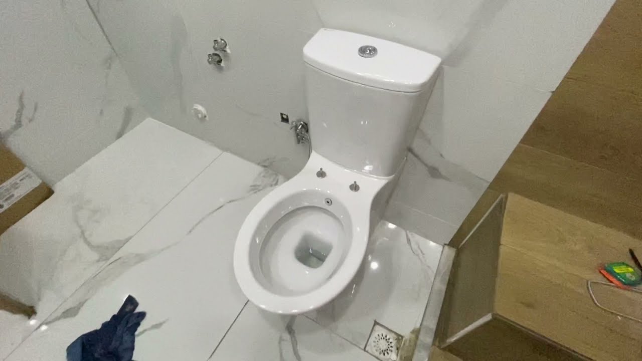 Eskişehir klozet montajı — mermer kaplı banyoda yeni klozet kurulumu ve sızdırmazlık testi